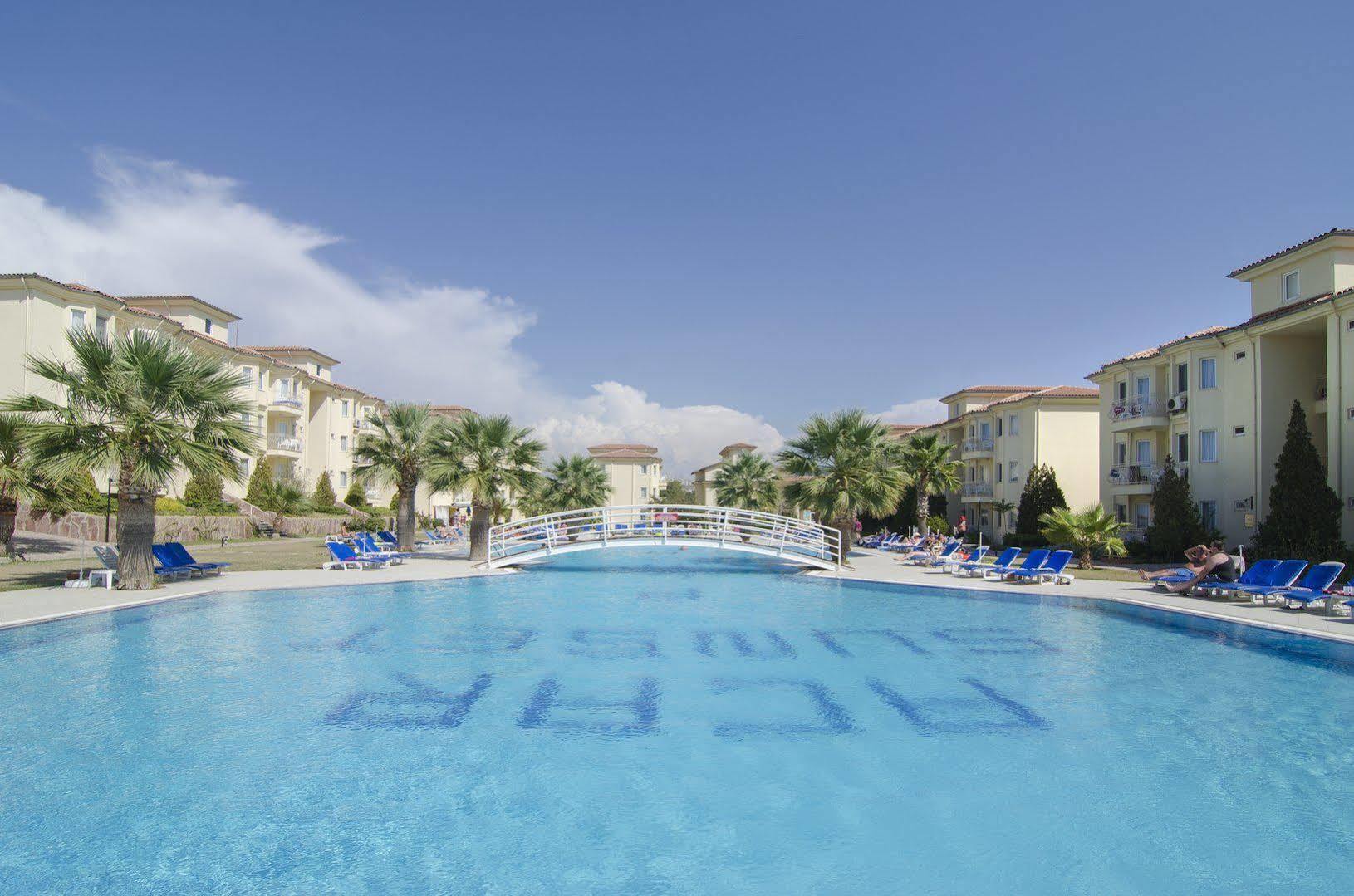 Sealight Family Club Hotell Kusadası Exteriör bild
